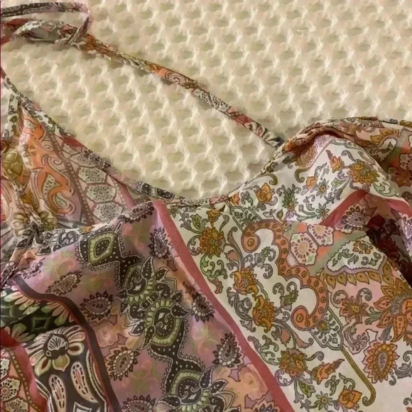 Vs blouse - Picture 4 of 4